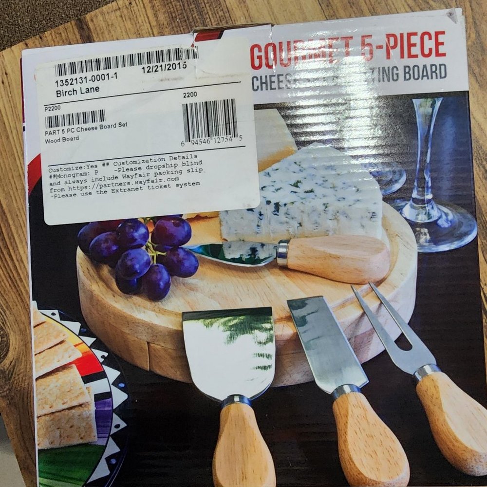 NIB Monogrammed Grande Chef Gourmet 5 pc Cheese Set and Cutting Board - Picture 2 of 5